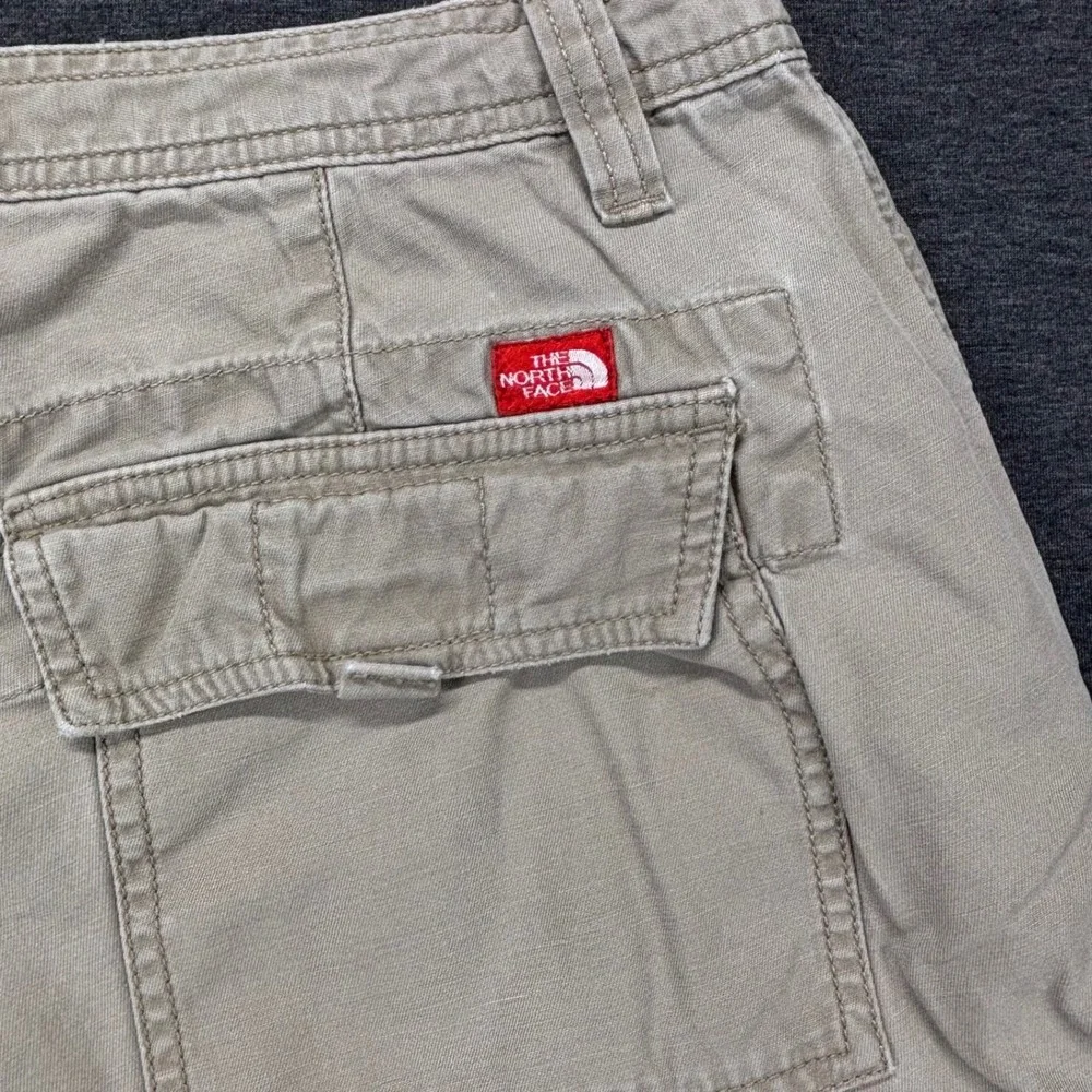 The North Face Shorts Mens 34 Khaki Cargo Cotton Multiple Pocket Utility Outdoor